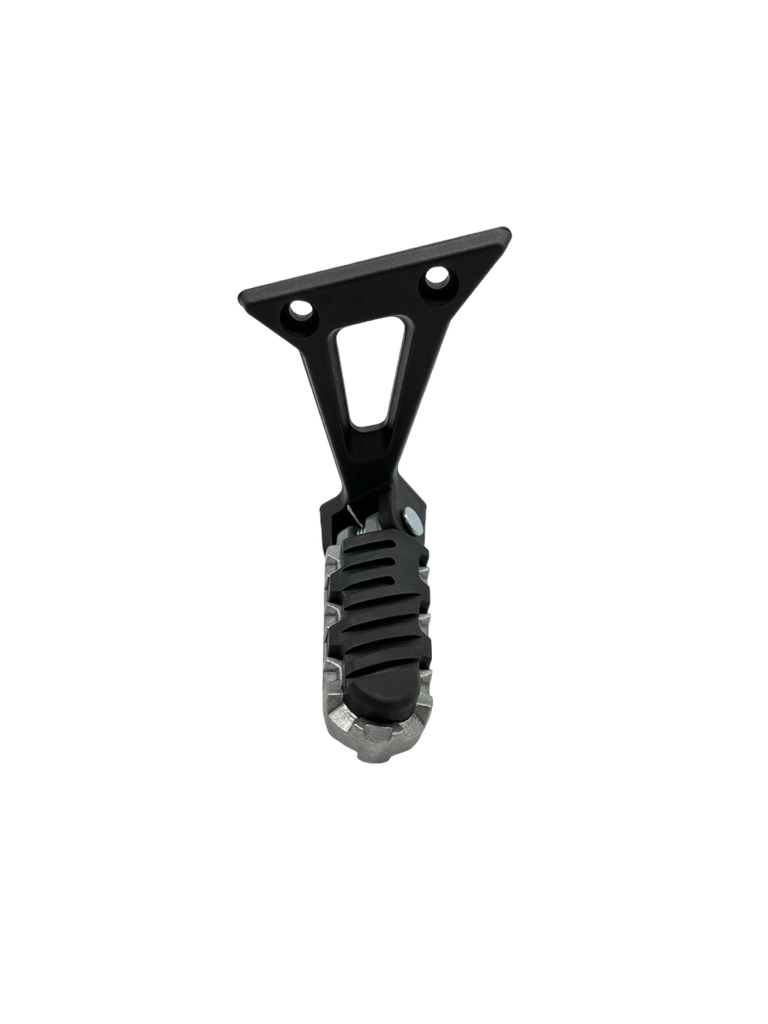 MINO B | Front left footrest